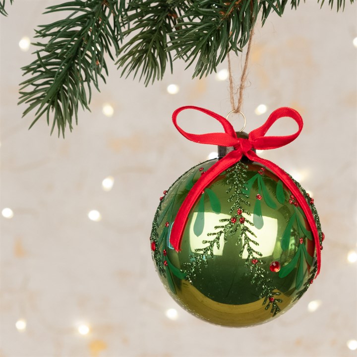 Glass Alice Mistletoe Bauble - Green