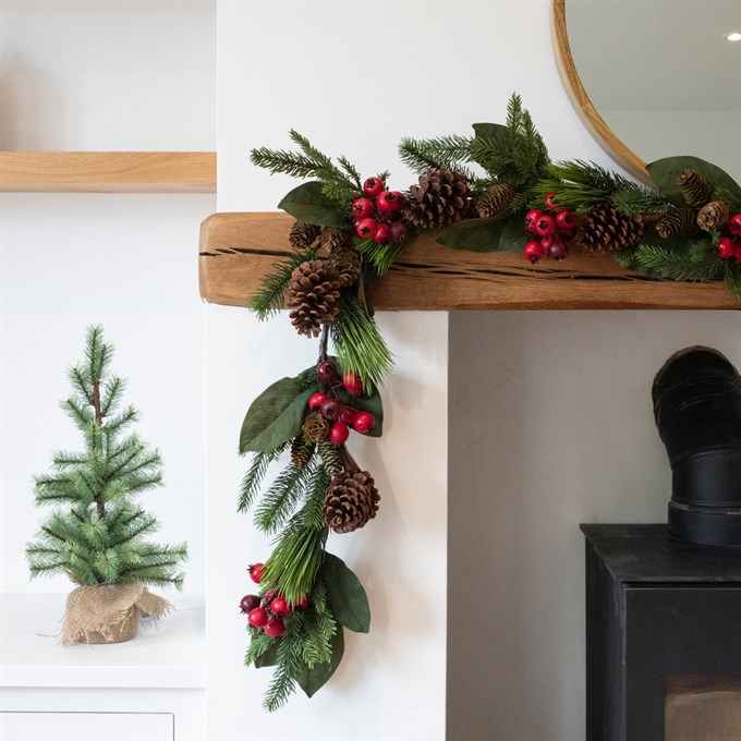 Faux Ryhall Berry Garland