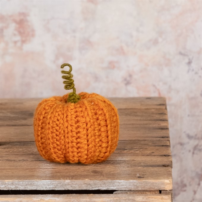 Mini Knitted Pumpkin Orange