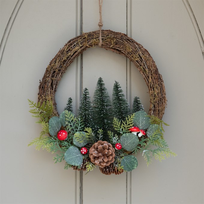 Christmas Tree Wreath with Toadstools