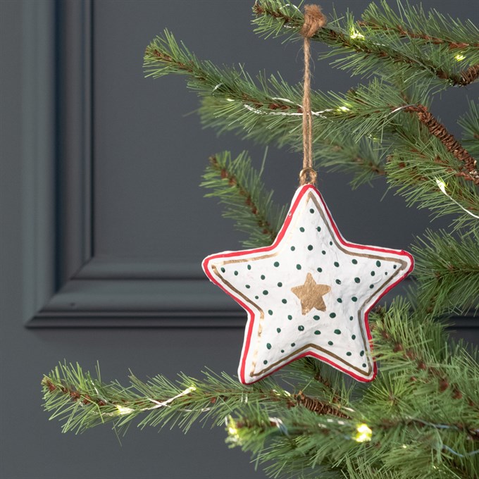 Hanging Papier Mache Star Decoration - White/Green